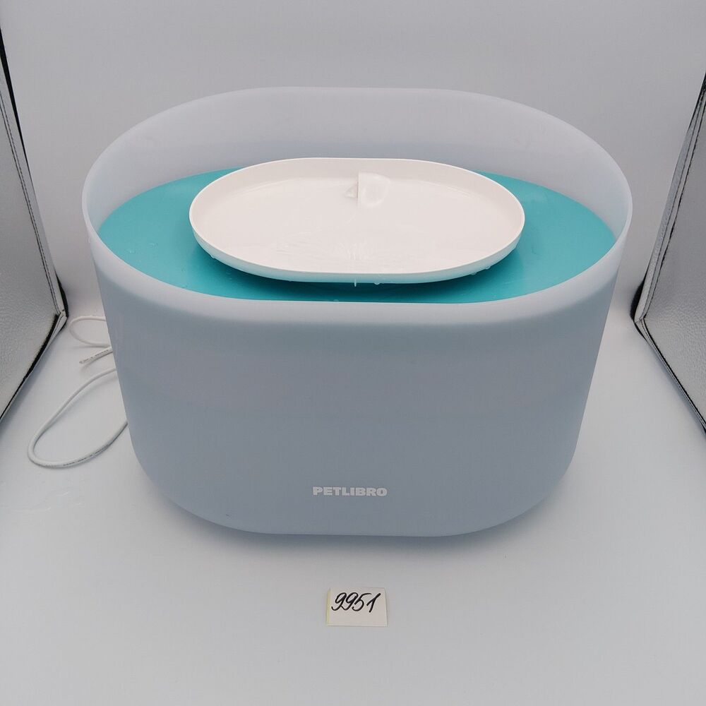 Petlibro Capsule ANTI-SPLASH dog water fountain LARGE 8L/2.1 Gal Corded PLAWF008
